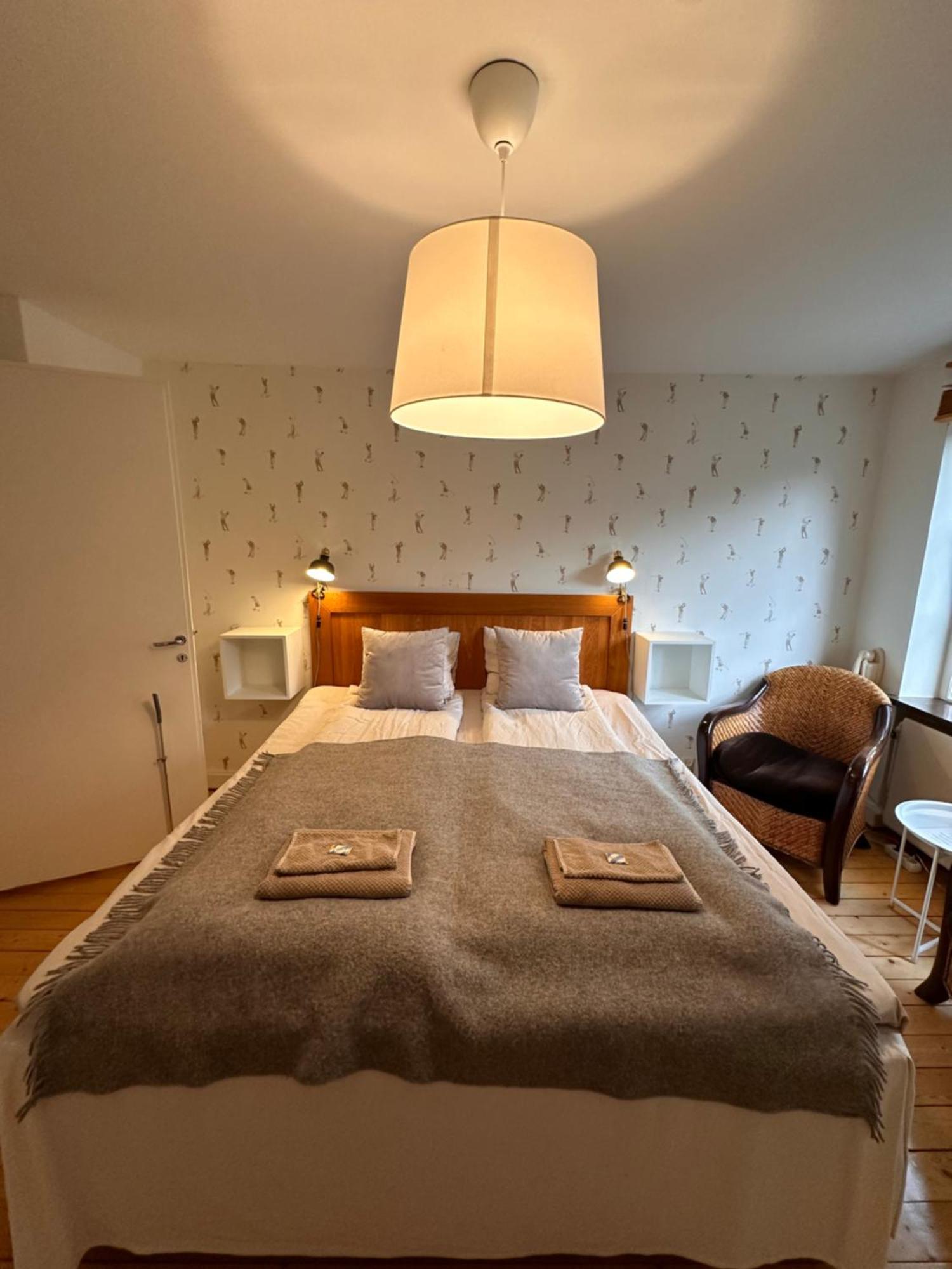Minnesberg Bed & Breakfast Трелебори Екстериор снимка